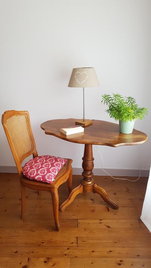 Les Chambres De Marthe Mesnay Экстерьер фото